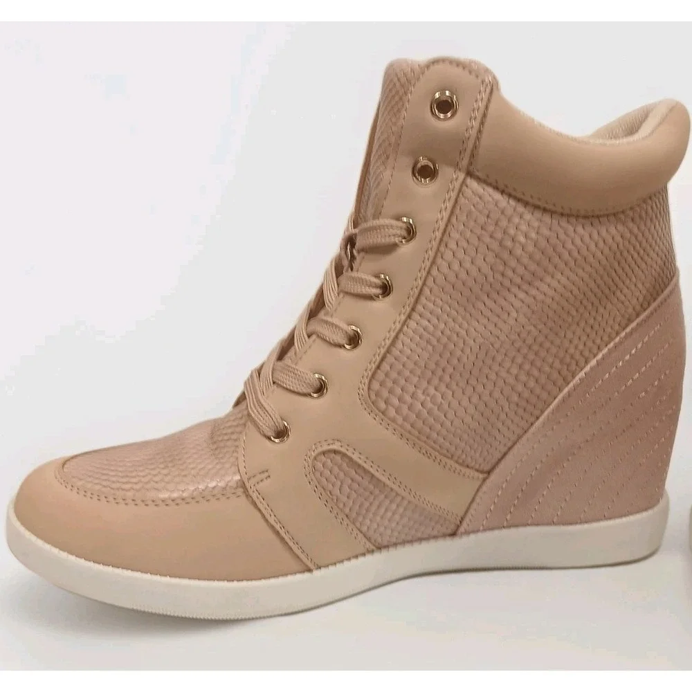 JustFab Hidden‎ Wedge Sneaker Booties Blush Pink Snake Print Side Zip Size 9